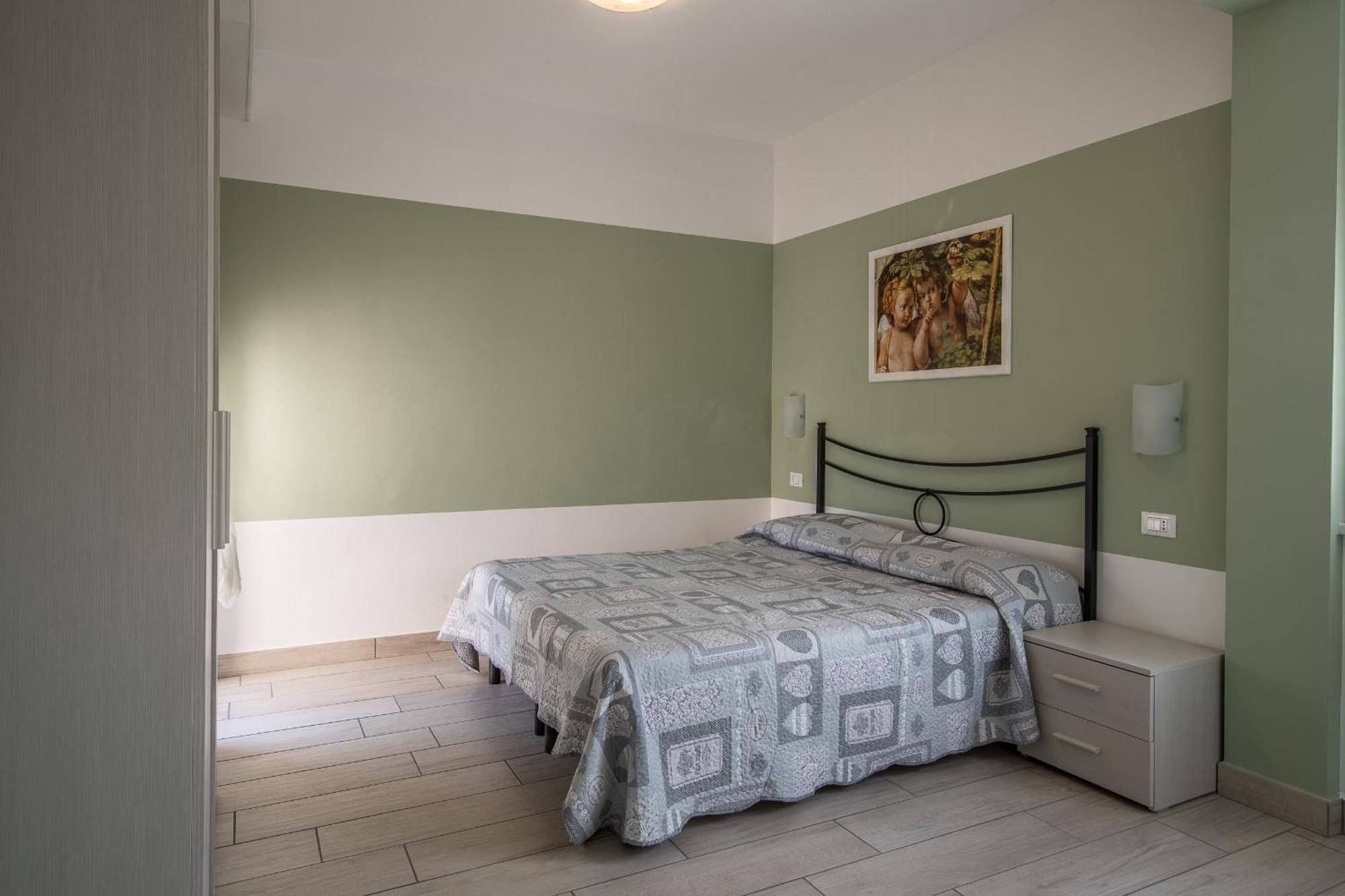 Appartamenti Residence Tulipano Sirmione Eksteriør billede