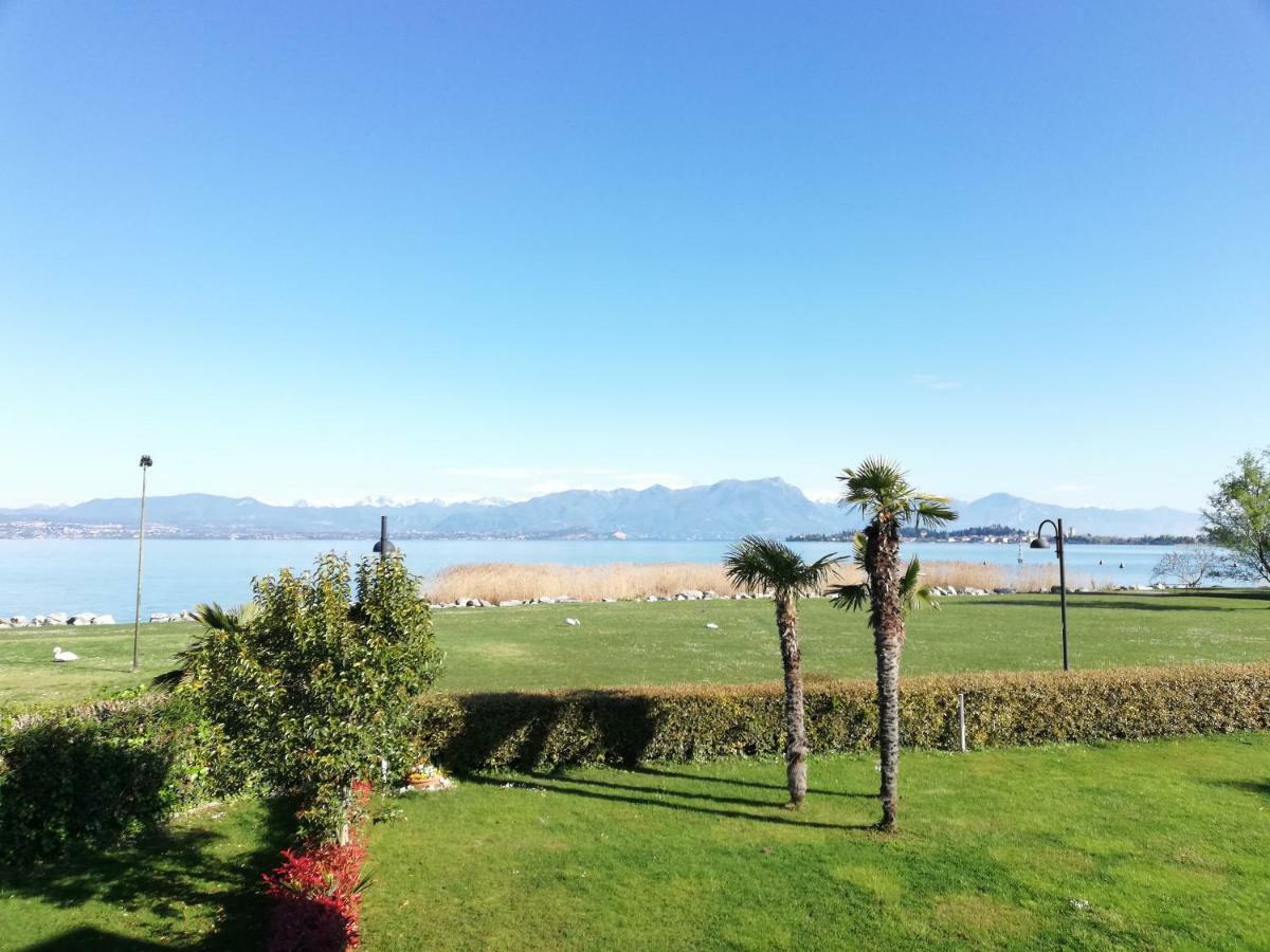 Appartamenti Residence Tulipano Sirmione Eksteriør billede