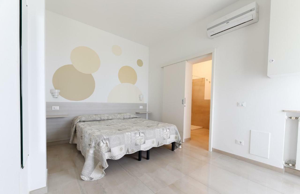 Appartamenti Residence Tulipano Sirmione Eksteriør billede